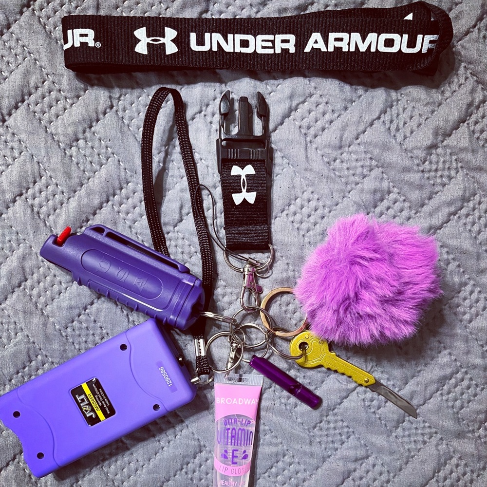 Black & Purple - Women’s Essential Keychain